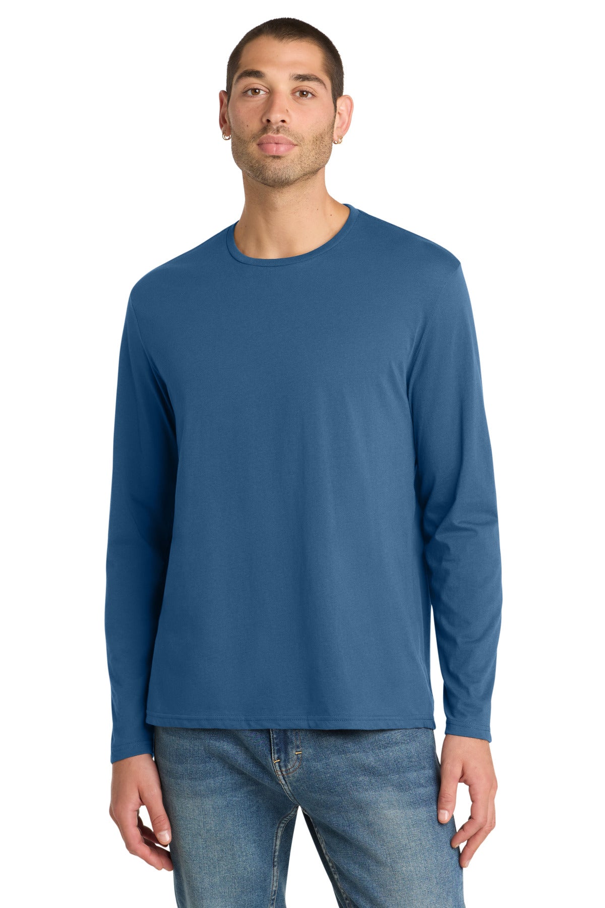 District Perfect Weight Long Sleeve Tee DT105