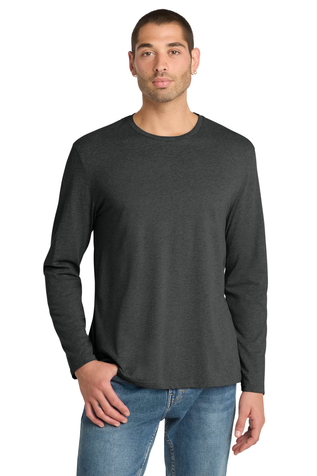 District  Perfect Weight Long Sleeve Tee DT105