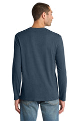 District  Perfect Weight Long Sleeve Tee DT105