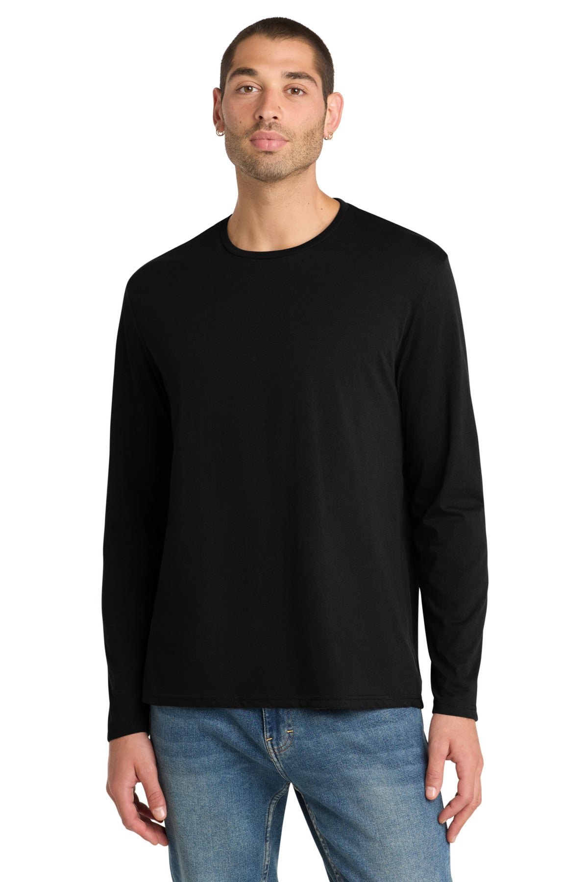 District  Perfect Weight Long Sleeve Tee DT105