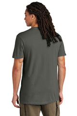 District Very Important Tee V-Neck DT6500