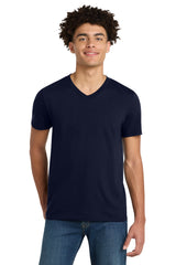 District Very Important Tee V-Neck DT6500