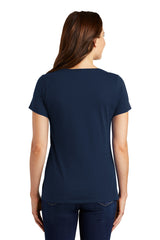 Nike Women's Dri-FIT Cotton/Poly Scoop Neck Tee NKBQ5234