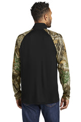 Russell Outdoors Realtree Colorblock Performance 1/4-Zip RU152