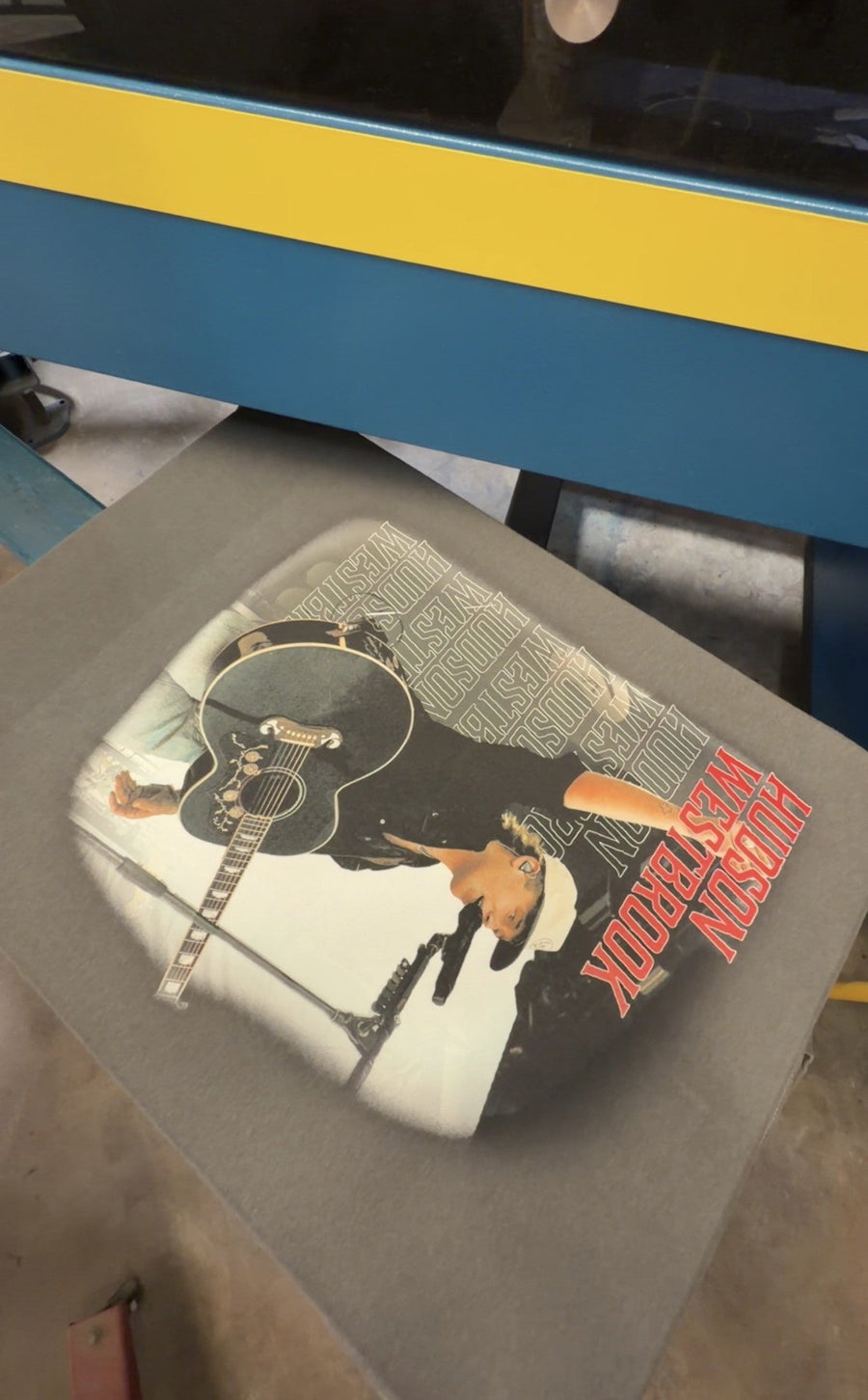 Hybrid
      
        Printing